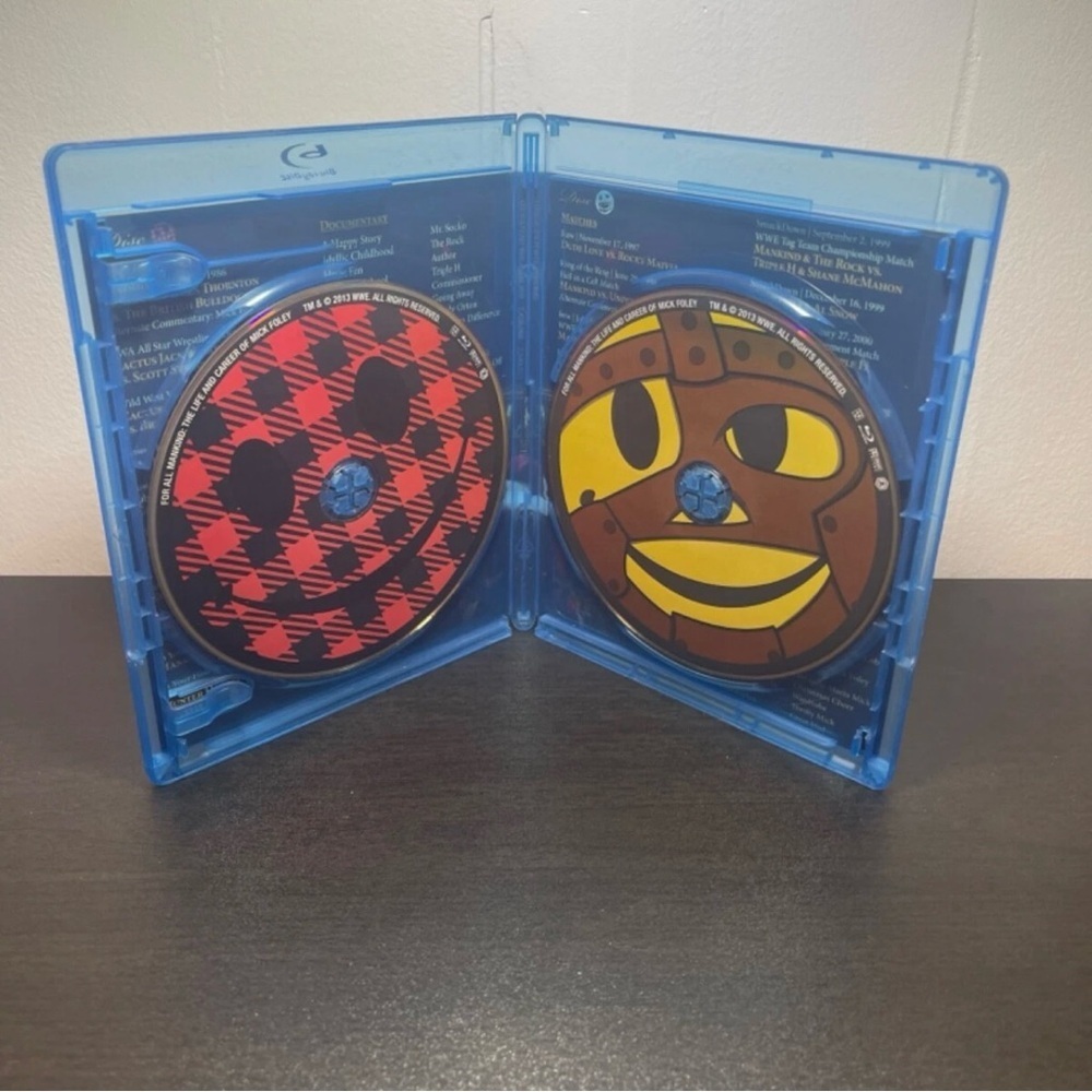 WWE: For All Mankind - The Life and Career of Mick Foley (Blu-ray Disc, 2013) - Picture 3 of 3